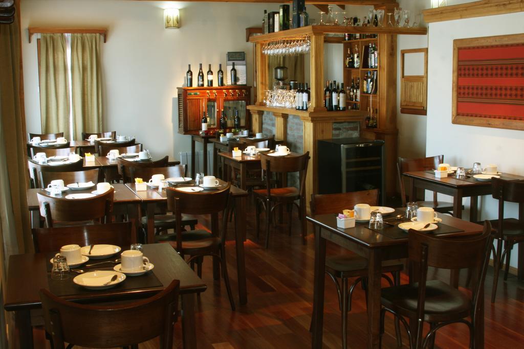 Hosteria Senderos El Chalten Exteriér fotografie