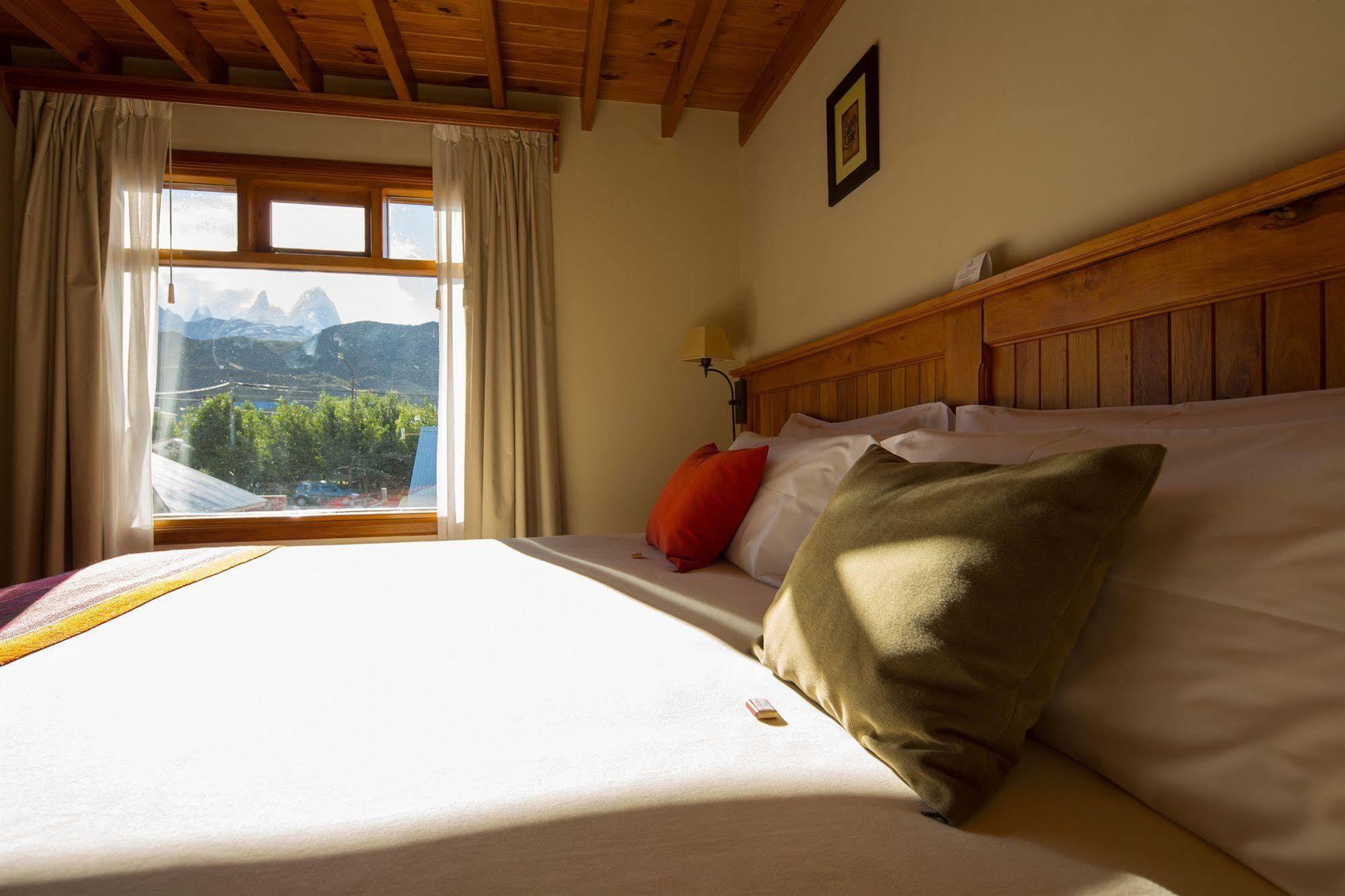 Hosteria Senderos El Chalten Exteriér fotografie